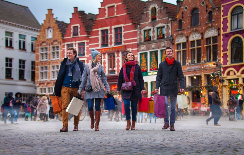 Winter shopping in Bruges
