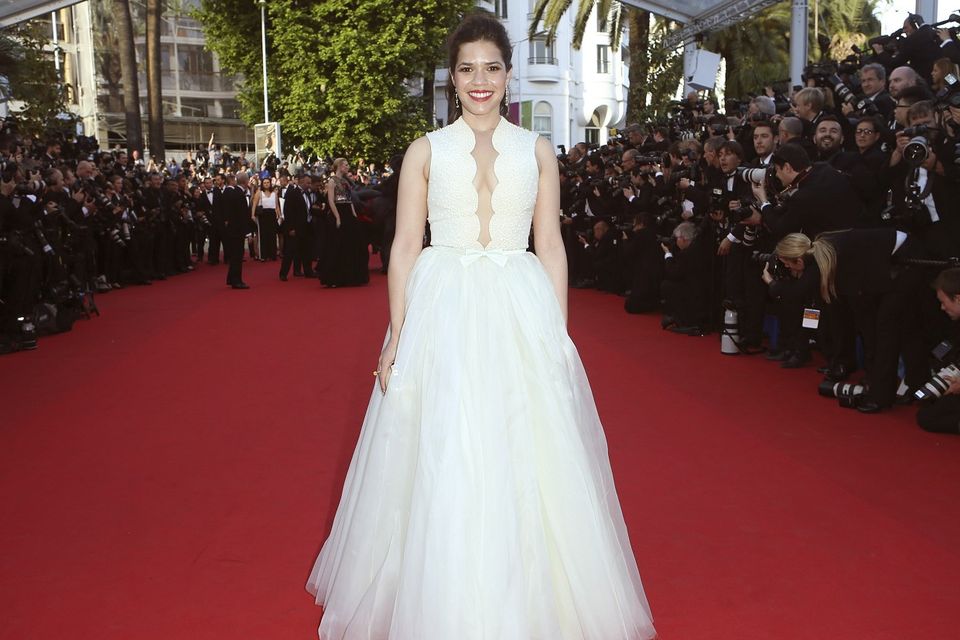 Man dives under Ferrera's dress | Irish Independent