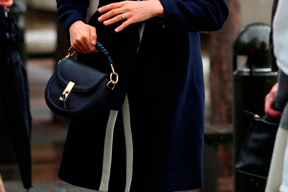 Meghan markle chloe online bag