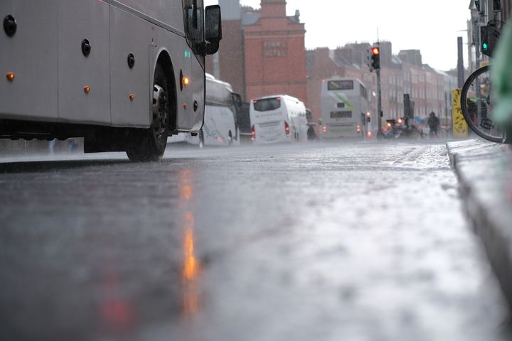 Ireland weather: Met Éireann extends rain warning to seven counties this weekend after sunny weather today