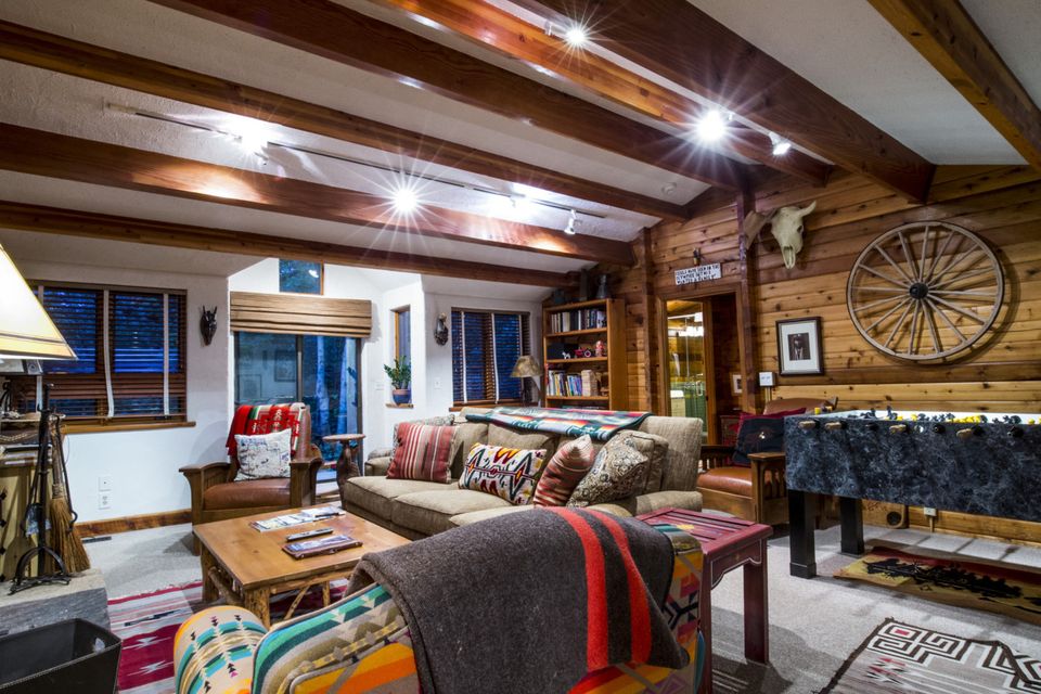 Accommodation at Sundance Mountain Resort