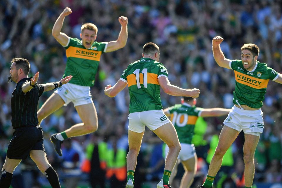 Seán O'Shea of Kerry and his team-mates Killian Spillane, left, and Adrian Spillane celebrate after beating Dublin. Photo by Ray McManus/Sportsfile