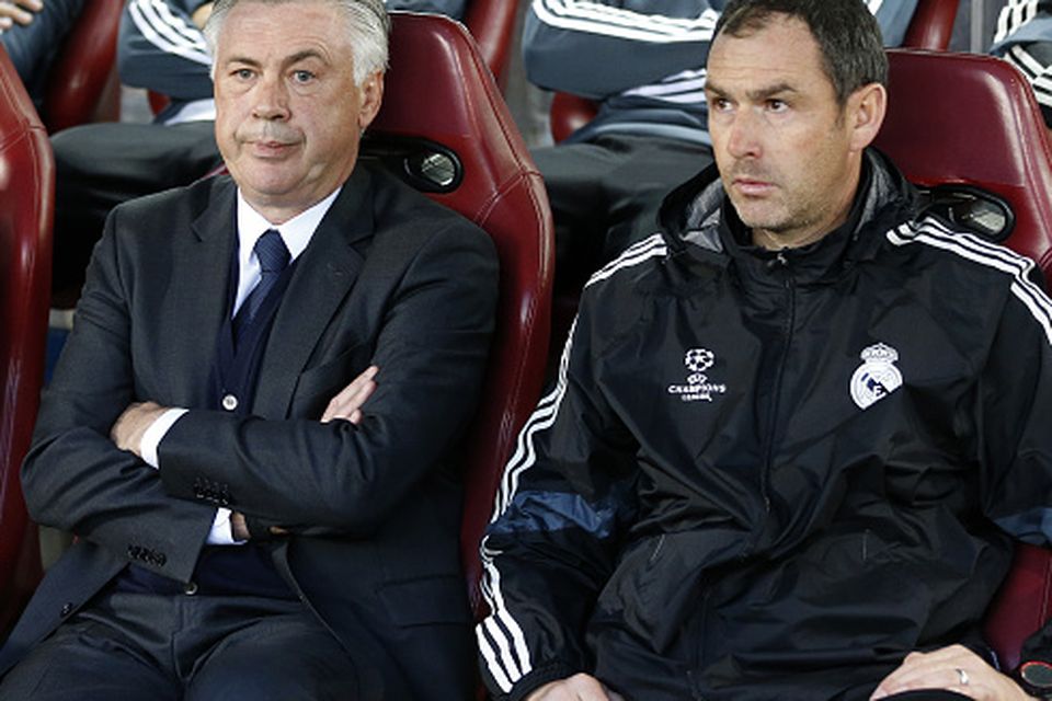MADRID, SPAIN - APRIL 14: Head coach of Real Madrid Carlo Ancelotti and assistant-coach of Real Madrid Paul Clement look on during the UEFA Champions League Quarter Final First Leg match between Atletico Madrid and Real Madrid at Estadio Vicente Calderon stadium on April 14, 2015 in Madrid, Spain. (Photo by Jean Catuffe/Getty Images)