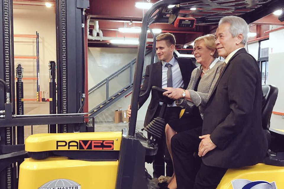 Minister on board -  Frances Fitzgerald T.D., Minister for Business, Enterprise and Innovation with Philip Condell, Combilift and Sim Yong Teng, Executive Chairman, Sinwa Global