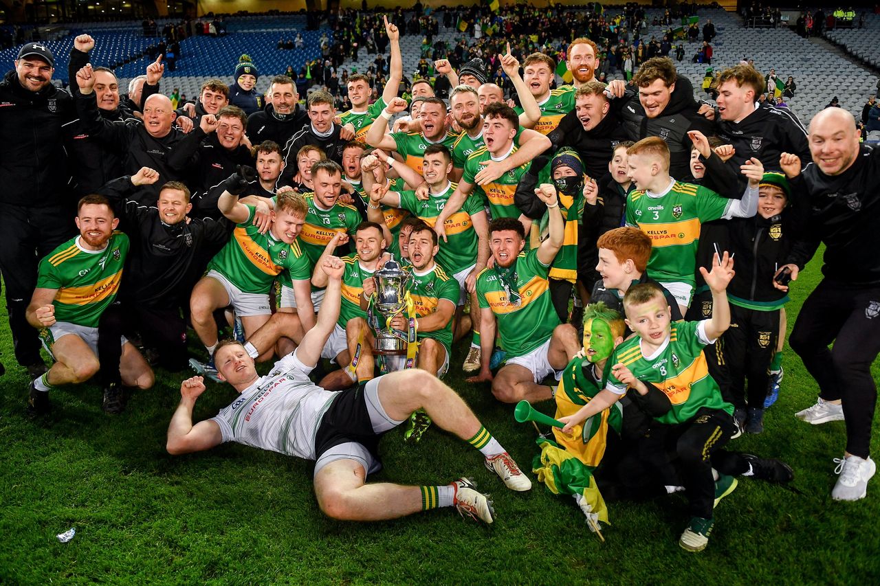 Six awards each for AllIreland champions Glen and St Thomas’ in club