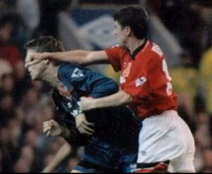 ‘Whenever I see Roy Keane, he always says to me, ‘You owe me two weeks’ wages! … then I remind him about the rest of that story’
