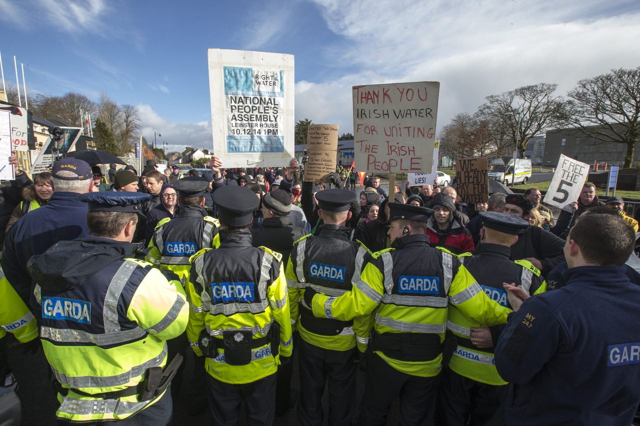 Thousands stage protest against water charges | Irish Independent