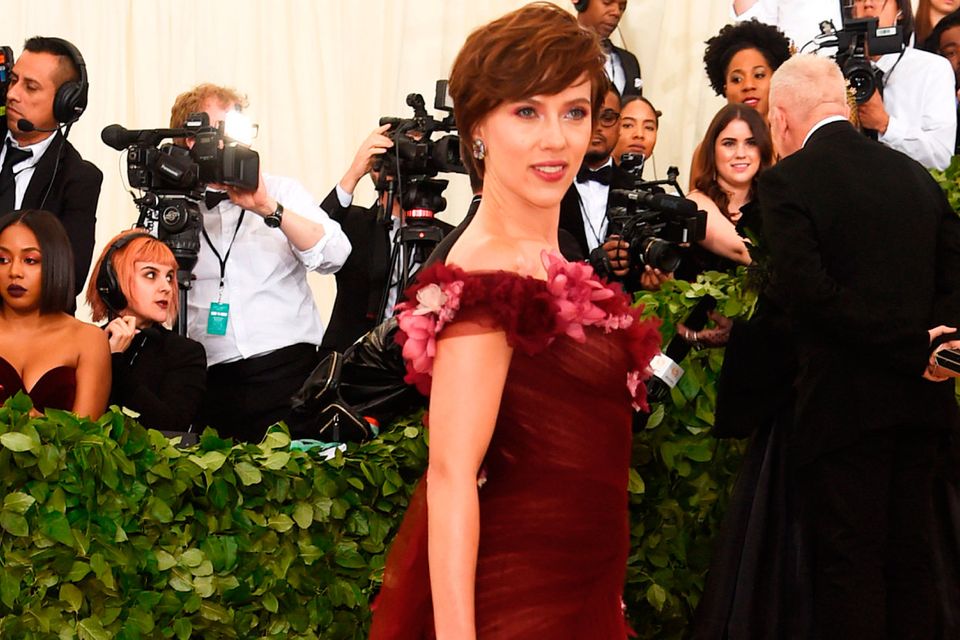 Scarlett Johansson defends wearing Weinstein's wife's Marchesa label to Met  Gala | Independent.ie