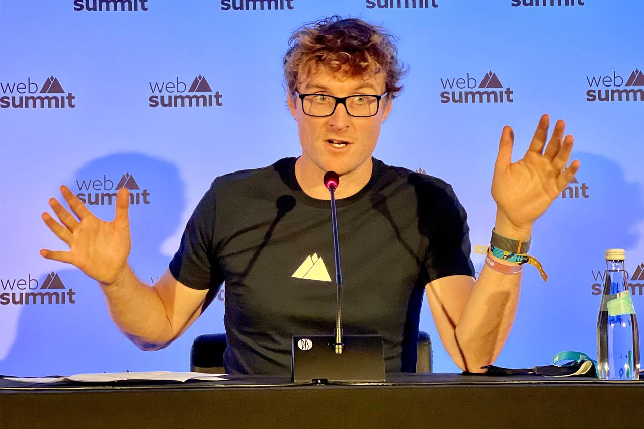 O legado de Paddy Cosgrave na Web Summit e os desafios que deixa ao próximo  CEO – Observador