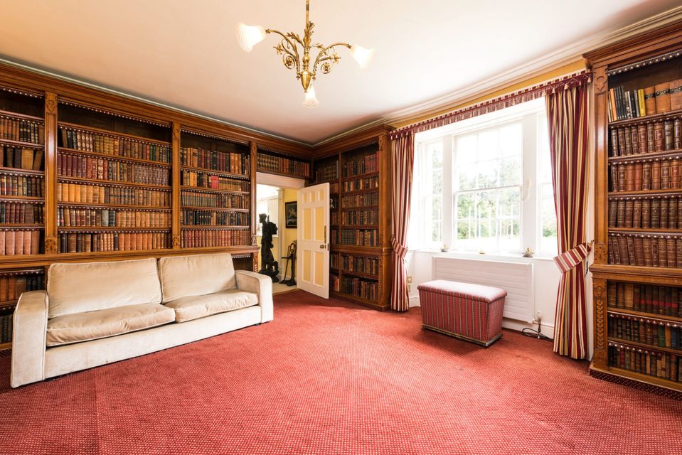 Glendalough House reading room