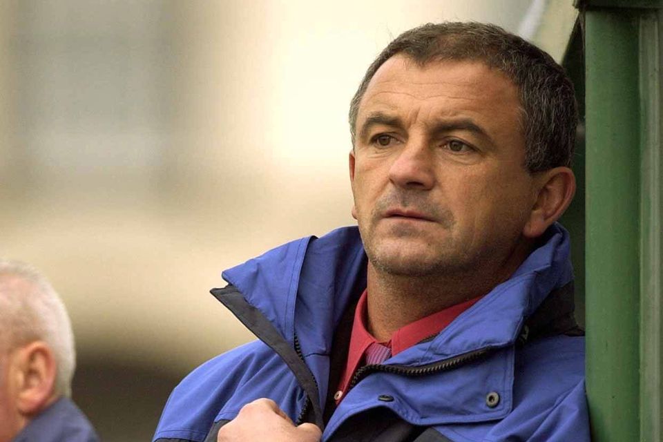 Finn Harps manager Noel King watches the eircom League First Division match against Bray Wanderers at the Carlisle Grounds back in October 2003 - the last time King managed a men's team in the League of Ireland. Photo: David Maher/Sportsfile