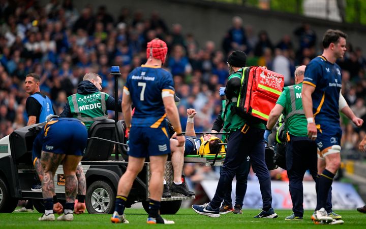 Robbie Henshaw ruled out as Leinster switch focus to URC play-off race