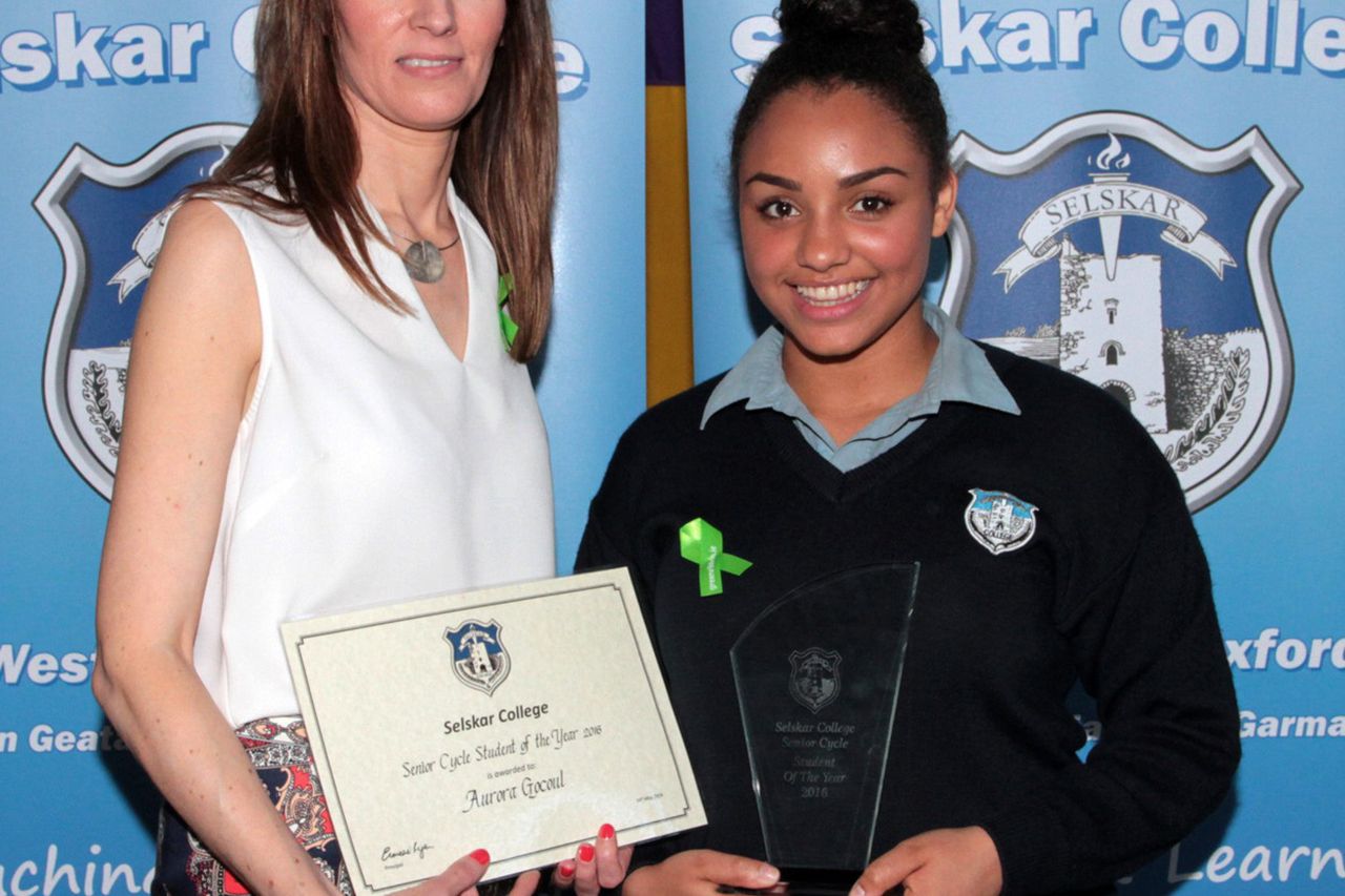 Selskar College honours young achievers Irish Independent 