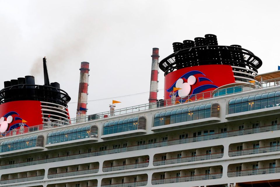 Dublin Port today became the first and only Irish port of call for Disney Magic on her maiden voyage to Irish shores. The ship’s 3,650 passengers, cast and crew were greeted by an entertainment spectacle on the quayside in Dublin Port