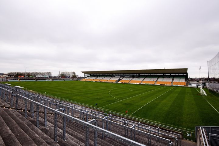 Meath finish with a flourish to score five late goals in victory over Offaly