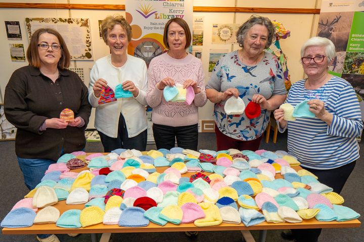 A gift of love to Kerry’s premature babies as local group crafts tiny hats