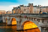 thumbnail: Pont neuf, Ile de la Cite, Paris. Photo: Deposit