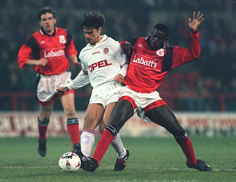 Chris Bart Williams en un partido de la Copa de la UEFA entre el Nottingham Forest y el Bayern de Múnich (Ruy Vieira/PA).