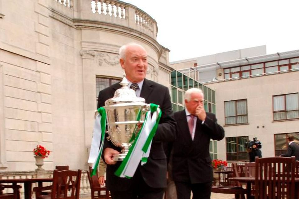 Liam Tuohy with the FAI Cup in 2007. Photo: Sportsfile