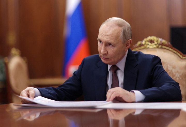Russian physicists?who helped develop hypersonic missiles are jailed for treason