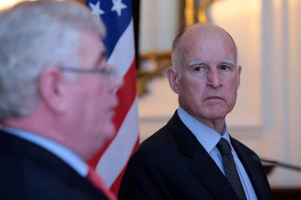 Tanaiste Eamon Gilmore with the Governor of California Jerry Brown at an event in Dublin last year