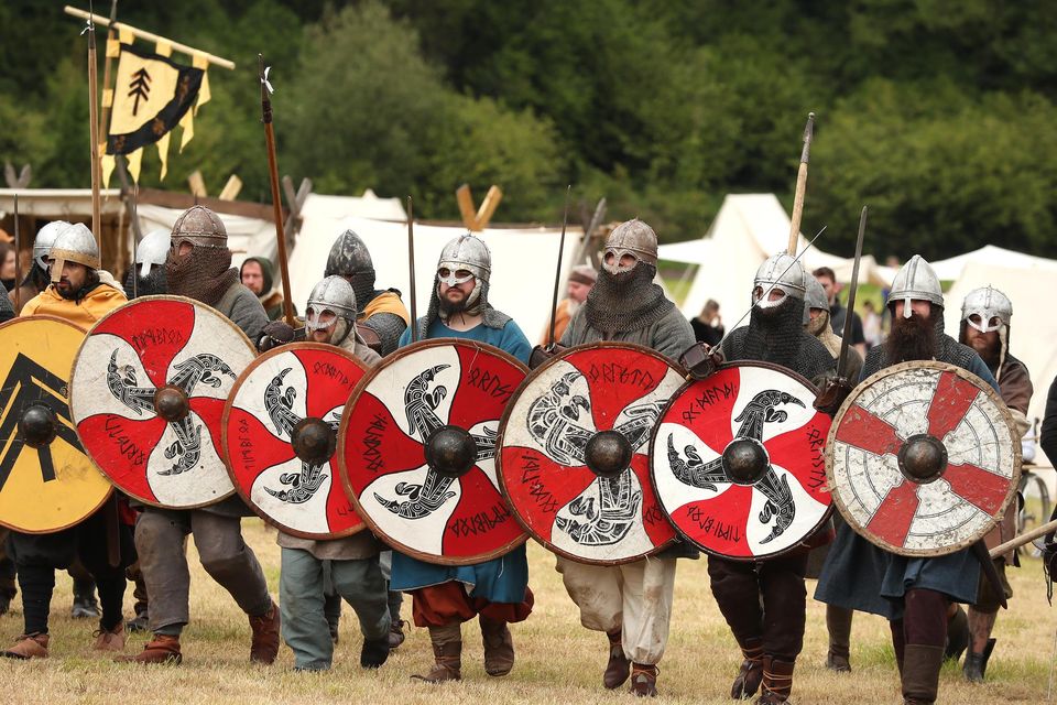 Battle demonstrations entertained the crowds at Slane Castle at the weekend. 