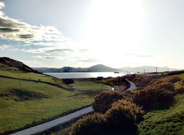 Over €80,000 was spent by Kerry County Council (KCC) on hiring 20 social media influencers and media journalists to promote the Kingdom of Kerry Greenways since 2023.