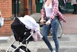thumbnail: TV presenter Jennifer Maguire & husband Lauterio Zamparelli looked every bit the doting parents as they enjoyed lunch outside Jo Burger with new baby daughter Florence Myra Zamparelli, Dublin, Ireland - 20.08.15. Pictures: Cathal Burke / VIPIRELAND.COM *** Local Caption *** Jennifer Maguire, daughter Florence Myra