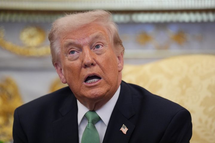 White House flags delays to tariff refunds worth $166bn