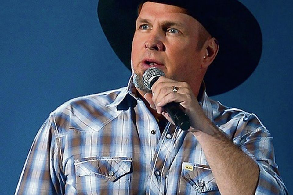 How Garth Brooks managed to upset the city of Dublin - Vox