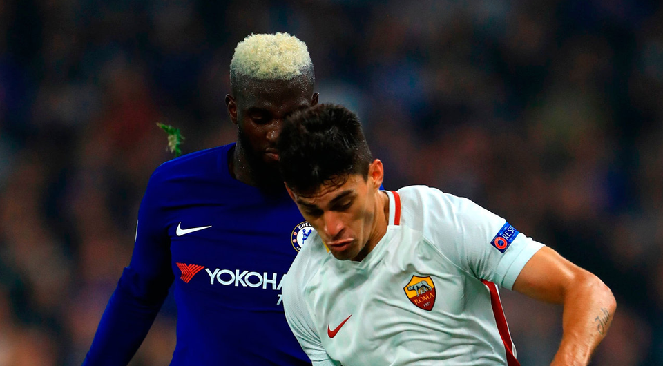 Chelsea's Tiemoue Bakayoko (left) and Roma's Diego Perotti battle for the ball during the match at Stamford Bridge. Photo: Tim Goode/PA