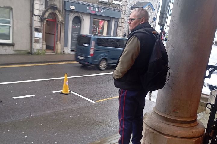 Man (50) gets suspended sentence for stealing tools and appliances worth more than €3,400 from house next door