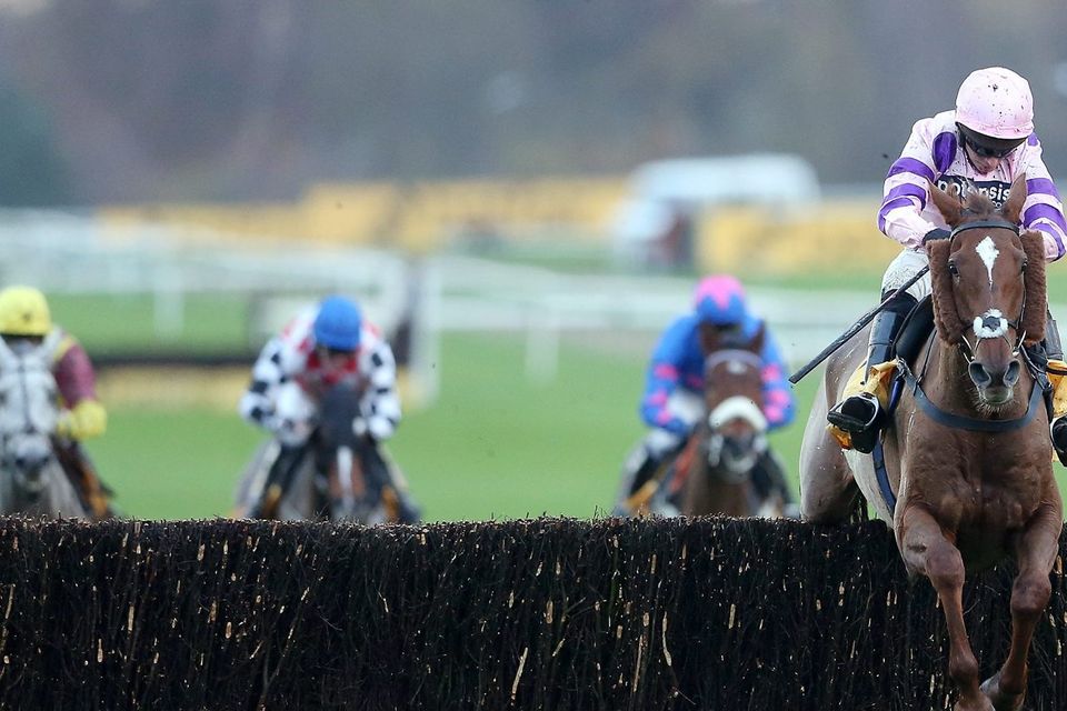 Silviniaco Conti and Noel Fehily winning the Betfair Chase at Haydock yesterday. Photo credit: Scott Heavey/Getty Images