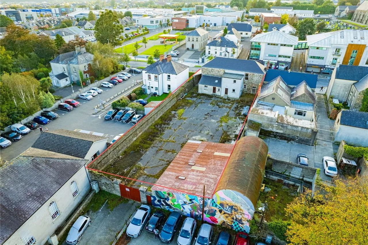 Landmark commercial building in the centre of Gorey town on the market