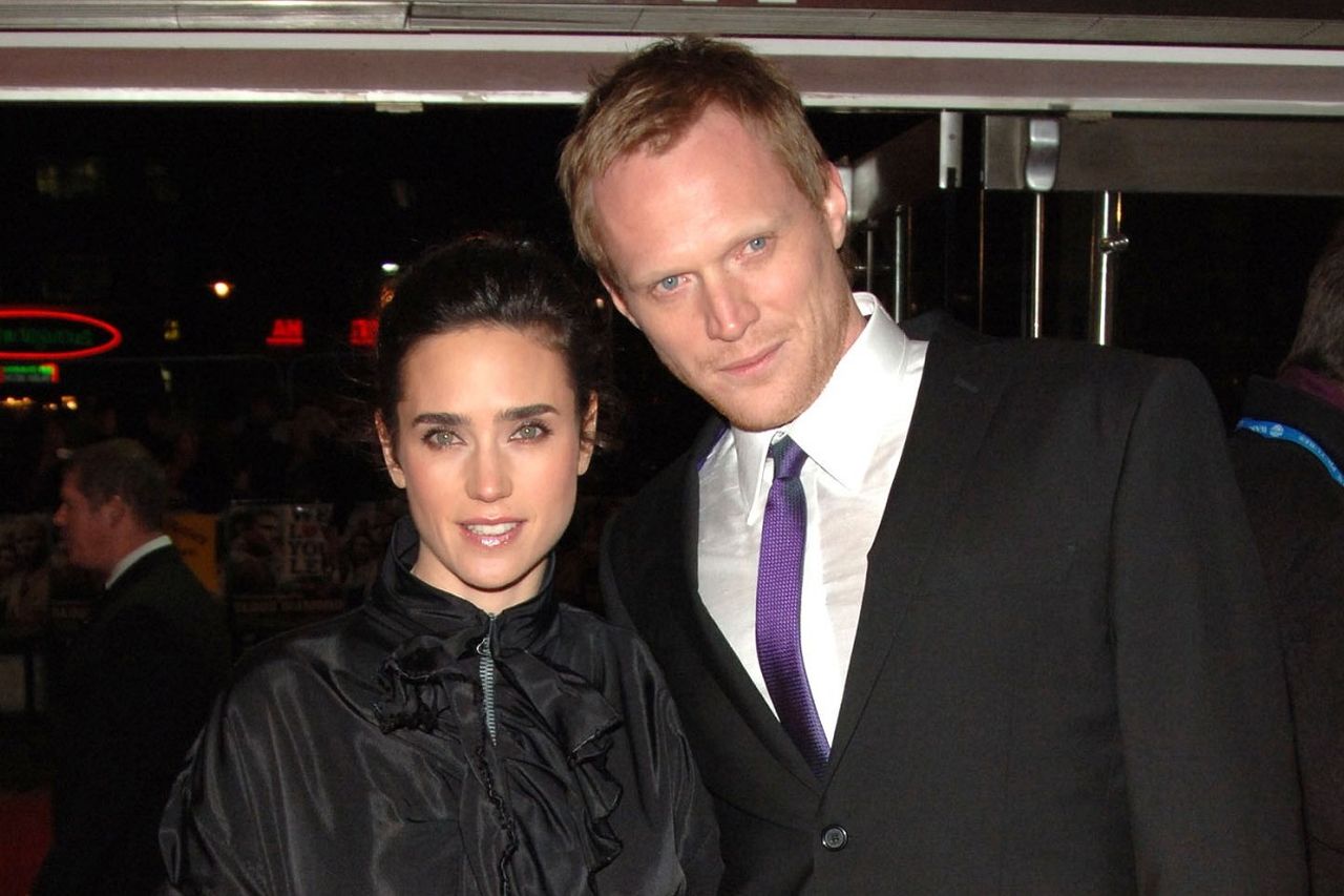 Jennifer Connelly and Paul Bettany walk together in New York City