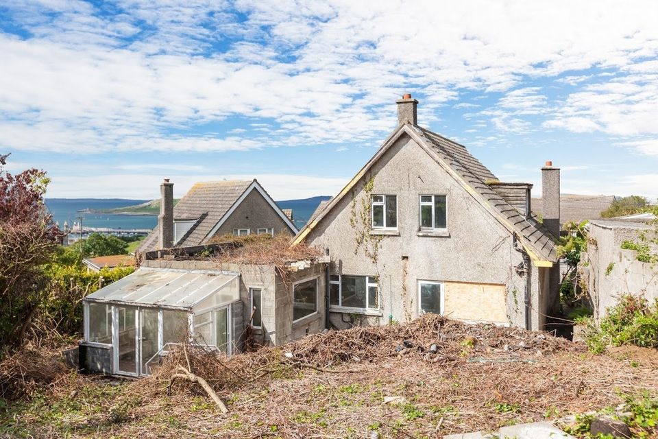Fix it up: Decrepit 1960 estate dormer in Howth, Co Dublin | Irish Independent Fix it up: Decrepit 1960 estate dormer in Howth... 