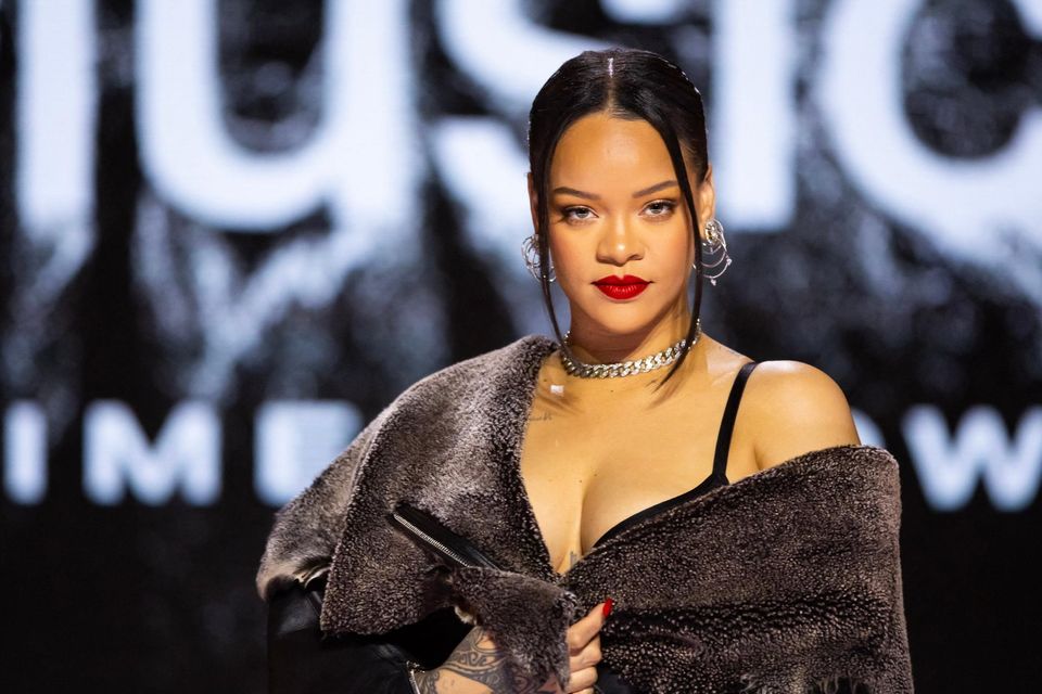 Rihanna plans highly-awaited return to stage with Super Bowl halftime show