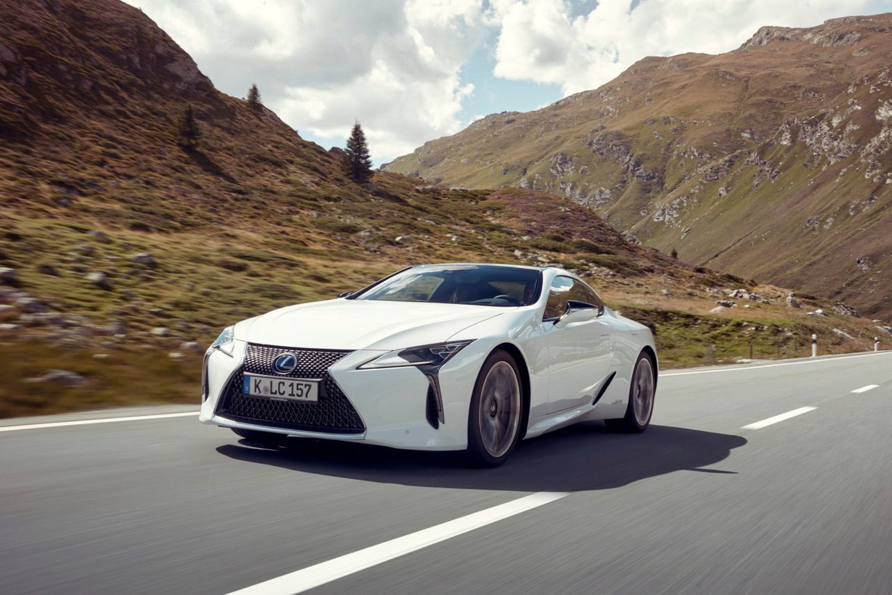 Cars: Getting to the art of the matter with new Lexus | Irish Independent