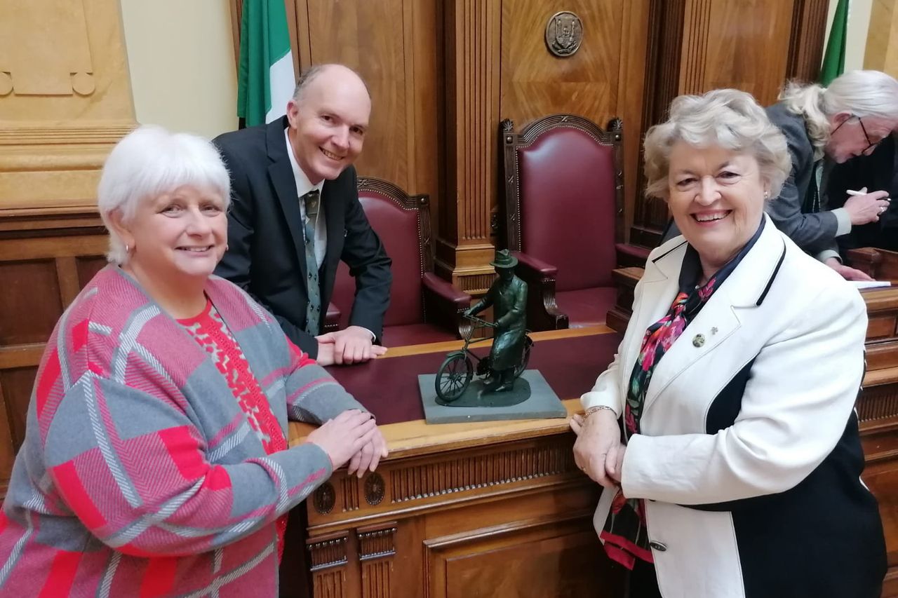 Michael Collins statue to be unveiled on Cork’s Grand Parade | Irish ...
