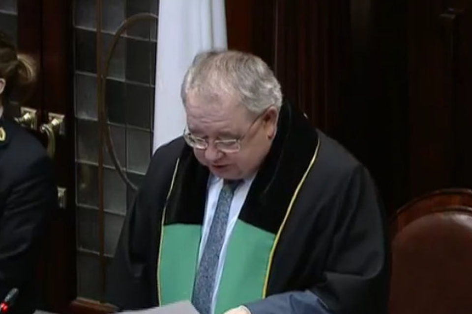 8. The Ceann Comhairle begins the first vote
