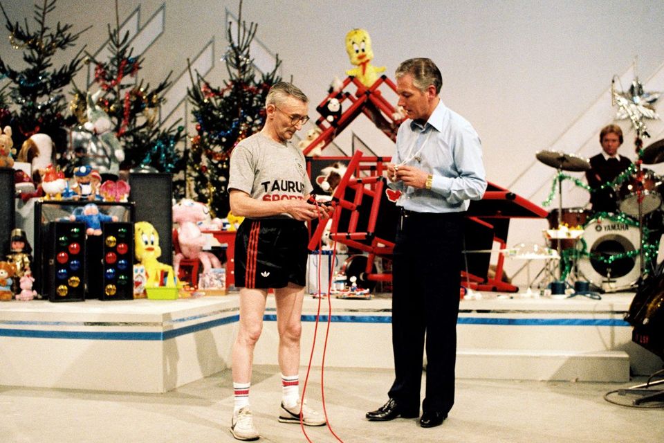 Skipping world record attempt on 'Late Late' toy show (1982)