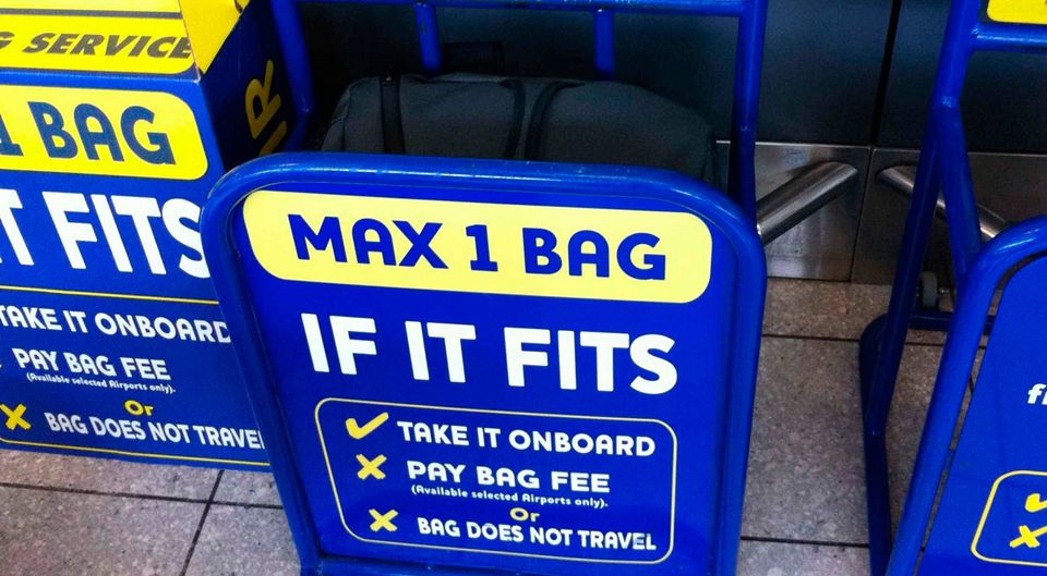 Ryanair checked bag weight on sale