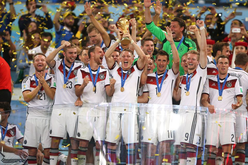 England,Germany top groups