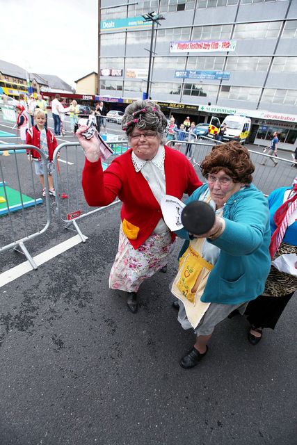 Betty Raffferty, Maureen McCormack and Kay McCovy pictured at Mrs Brown's Boys-themed world record at Finglas Festival Co Dublin this afternoon