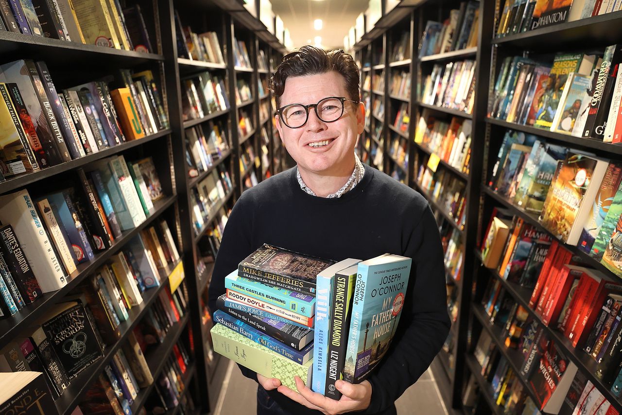Palestinian books ‘flying off the shelves’ in bookstores across Dublin(00)