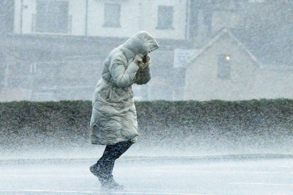 Orange wind warning issued for several western counties as Storm Franklin moves in
