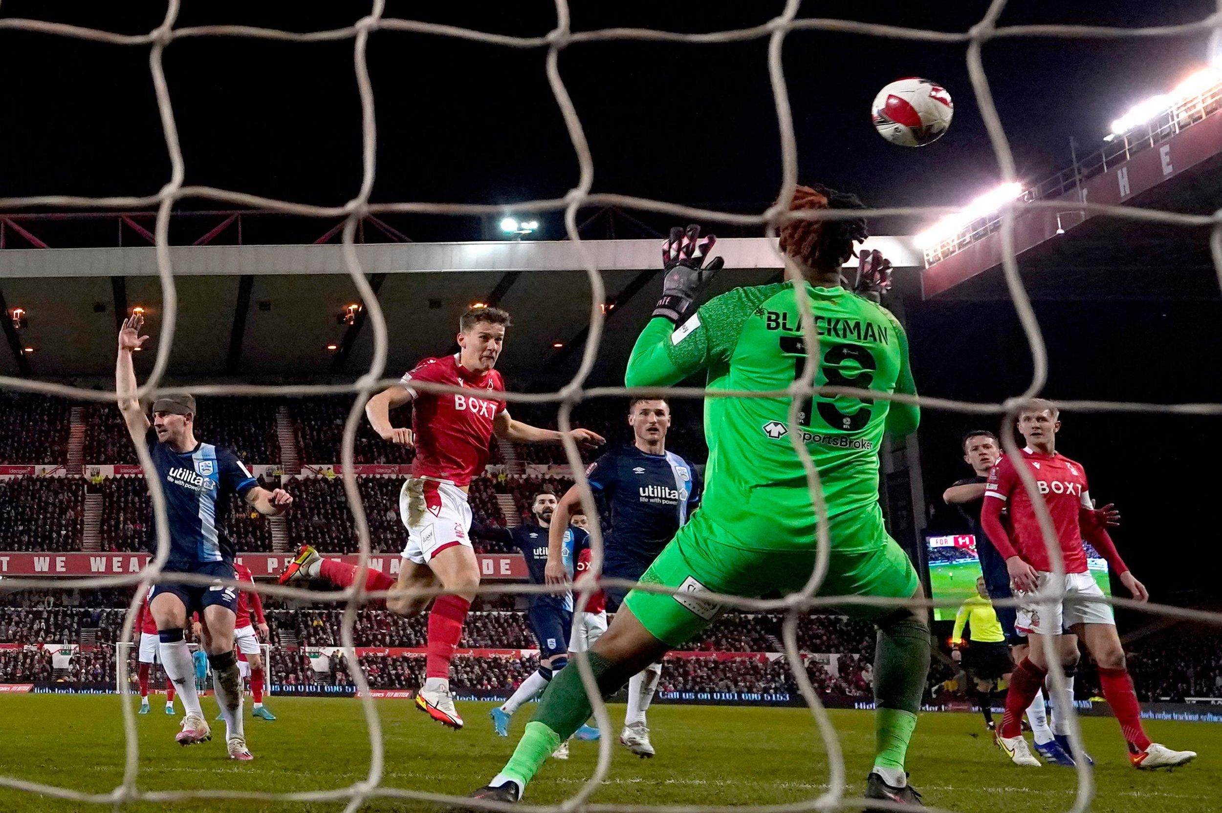 Surridge & Yates Send Forest Through, Nottingham Forest 2-1 Huddersfield