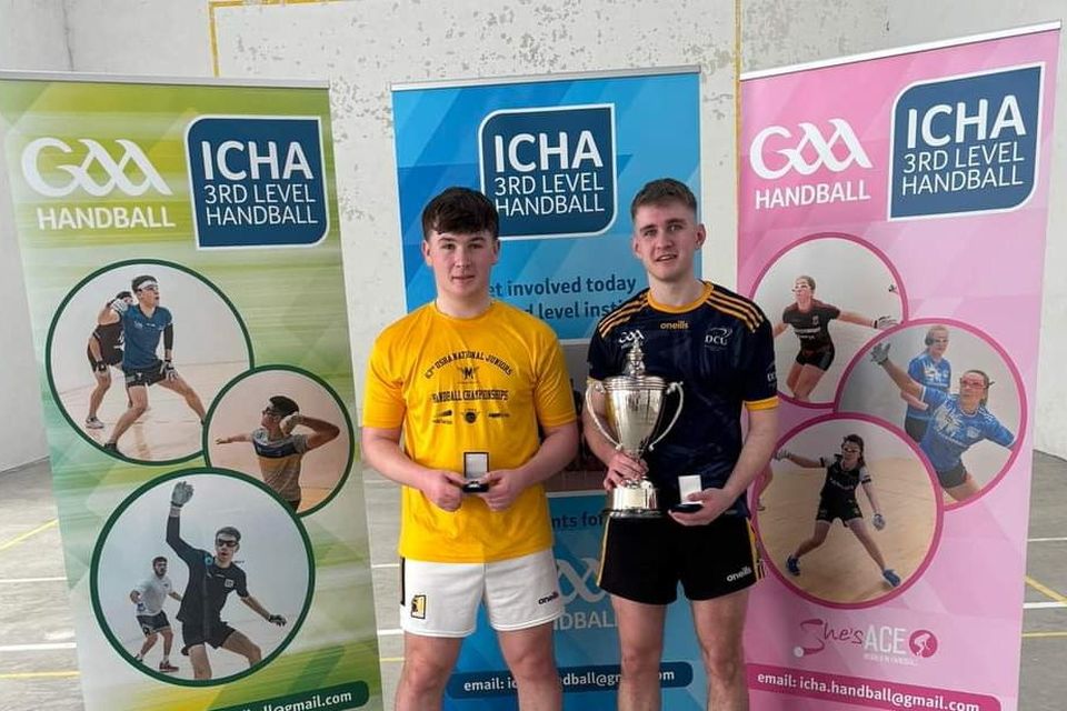 Ballymote’s Cormac Finn clinched his first Third Level Colleges singles title on a 15-3 score line to add to the 40x20 U21 singles title of last week. Cormac (right) is pictured with Killkenny’s Kyle Jordan (SETU).
