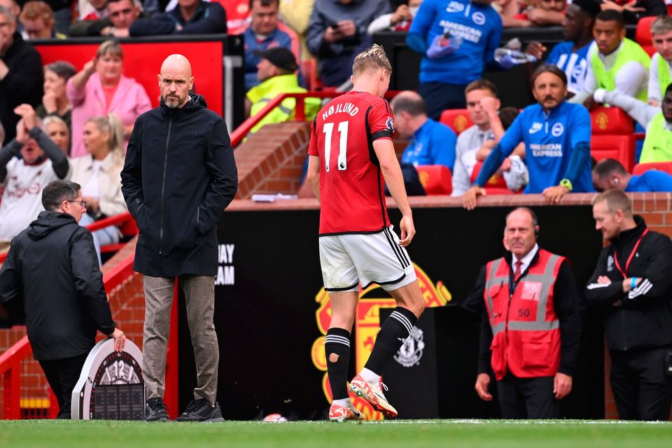 Manchester United: The problems facing Erik ten Hag at Old Trafford - BBC  Sport