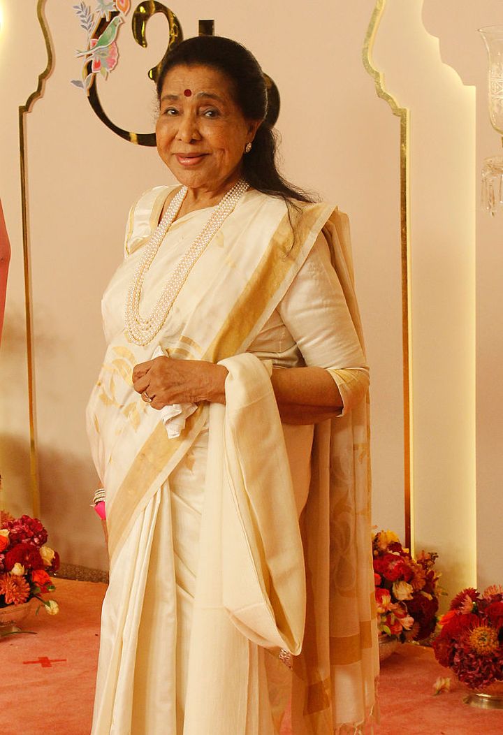 Bollywood singing legend Asha Bhosle dies aged 92